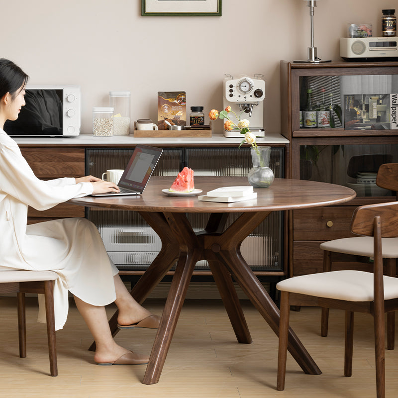 Fallon 110cm/120cm/130cm FAS-Graded Solid Black Walnut Wood Round Dining Table For Home