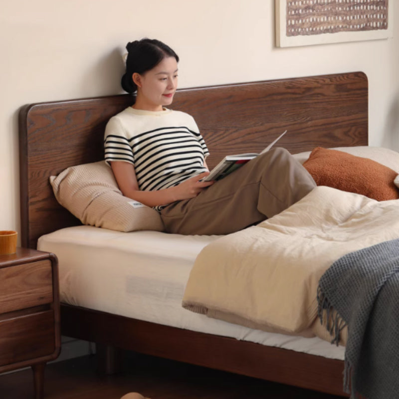 Genevieve Queen Bed Frame in Solid American Oak with Pinewood Slats – view 2