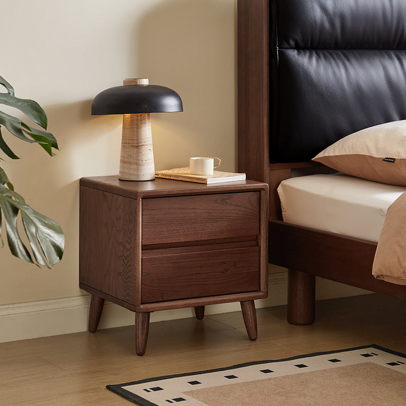 Harmony Solid American Oak Bedside Table – view 3