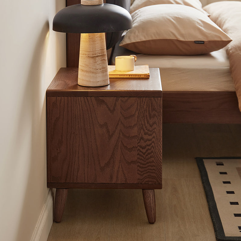 Harmony Solid American Oak Bedside Table – view 4