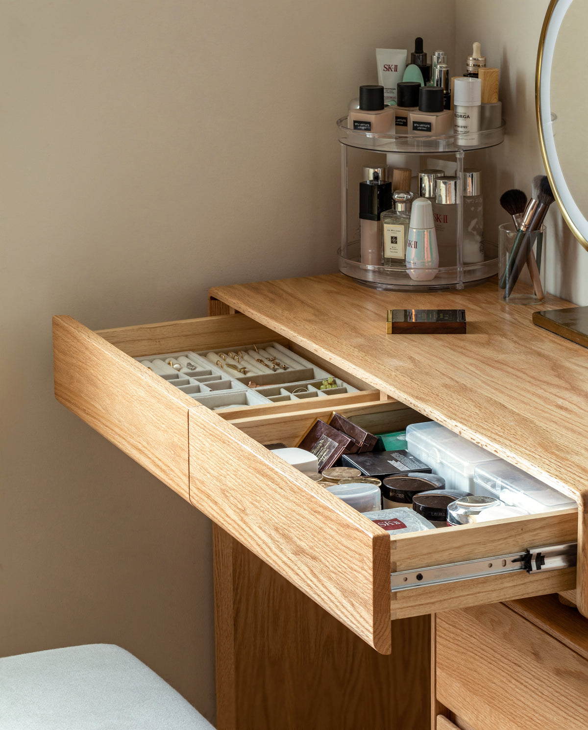 Alyjah Solid American Oak Dressing Table – view 6