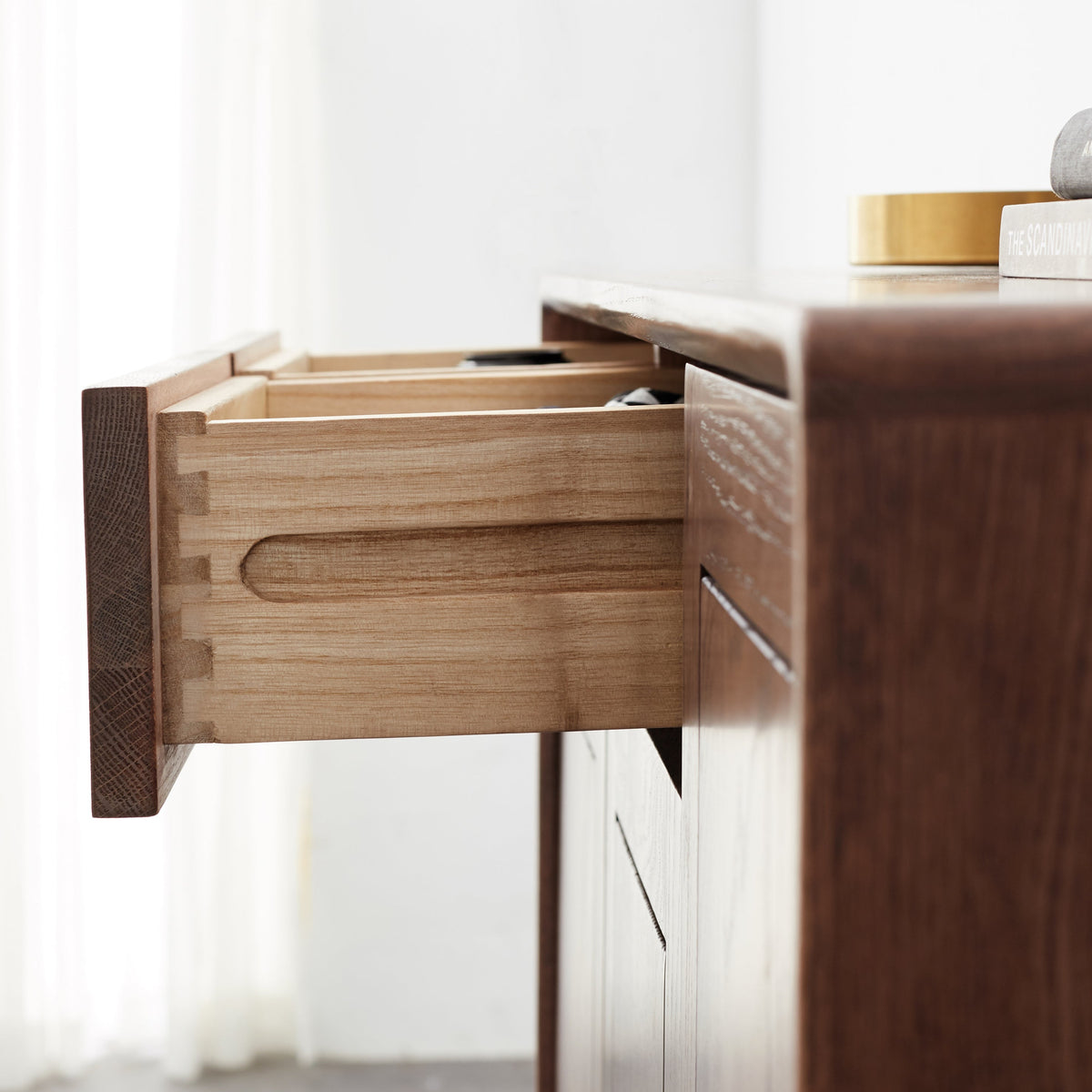 Solid American Oak 3-Door Shoe Cabinet with Drawers 110cm – view 6