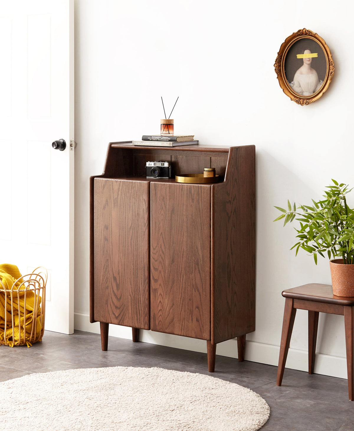 Solid American Oak 2-Door Shoe Cabinet 65cm 80cm – view 4