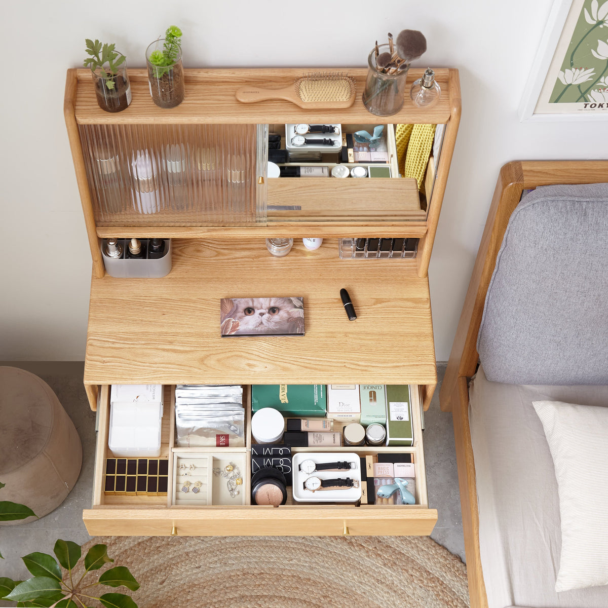 Solid Oak Dressing Table with Sliding Mirror Door and Drawer 75cm – view 3