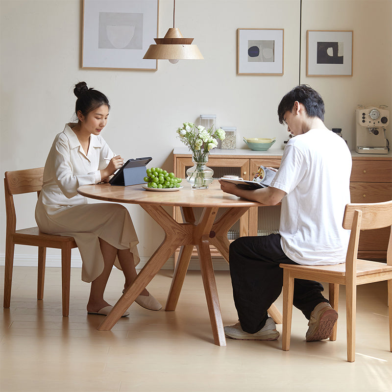 Roscoe solid oak round dining table – view 8