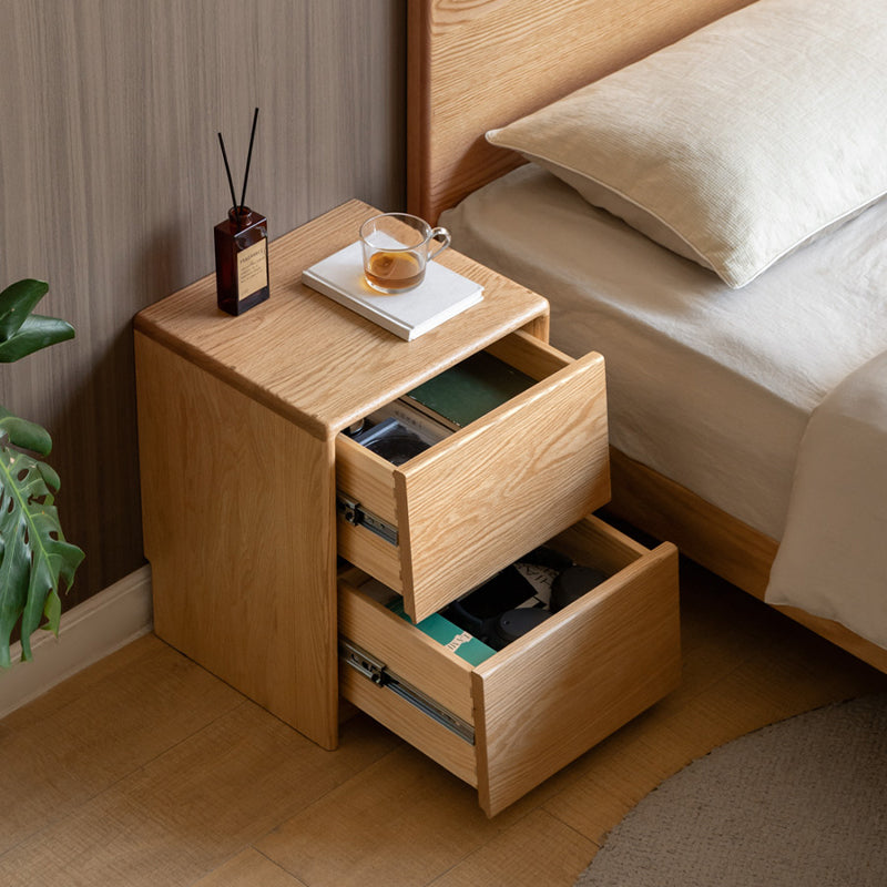 Matthew Solid American Oak Bedside Table – view 3